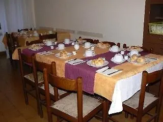 Taormina فندق 2*