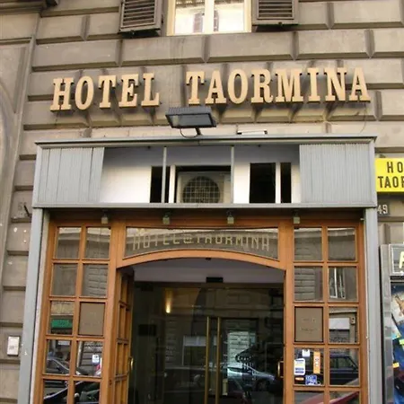 Taormina فندق 2*