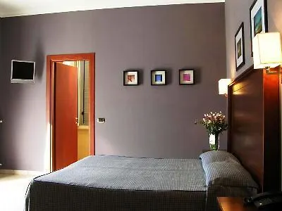 Hotell Taormina 2*
