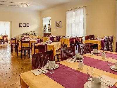 Taormina فندق روما