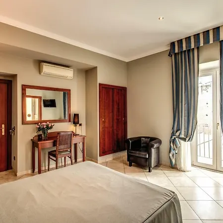 Hotell Taormina 2*