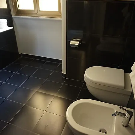 Taormina فندق 2*