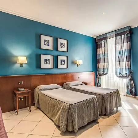 Hotell Taormina 2*
